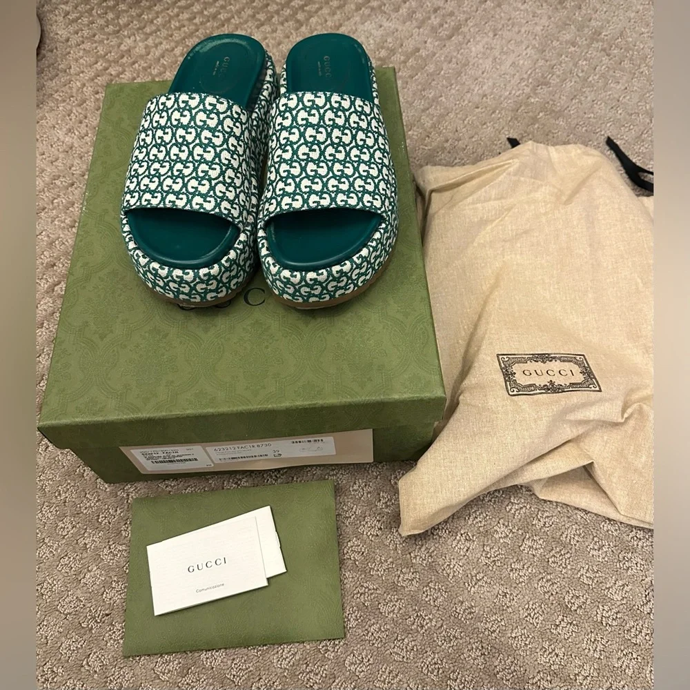 Gucci Angelina slide sandals GG logo platform emerald green canvas tan 39 - Picture 2 of 5